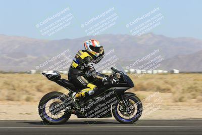 media/May-14-2023-SoCal Trackdays (Sun) [[024eb53b40]]/Turn 16 Inside (840am)/